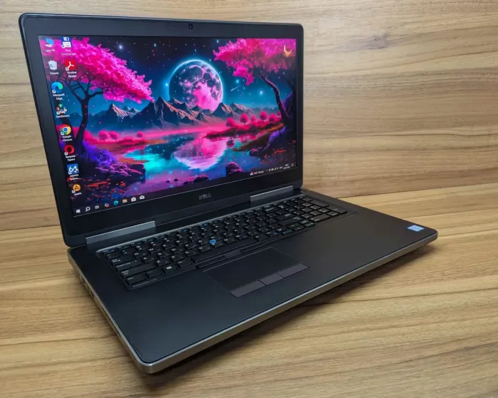 Мобільна робоча станція Dell Precision 7720 / 17.3" (3840x2160) IPS / Intel Xeon E3-1575M v5 (4 (8) ядра по 3.0 - 3.9 GHz) / 32 GB DDR4 / 500 GB SSD + 500 GB HDD / nVidia Quadro P5000, 16 GB GDDR5X, 256-bit / WebCam / Windows 10 б/в - зображення 4