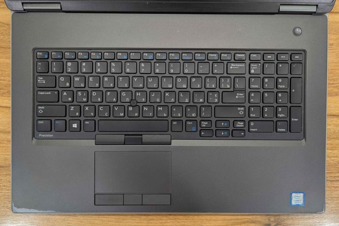 Мобільна робоча станція Dell Precision 7740 / 17,3" (1920x1080) IPS / Intel Core i7-9750H (6 (12) ядер по 2,6 - 4,5 ГГц) / 64 ГБ DDR4 / 1000 ГБ SSD / nVidia Quadro RTX 4000, 8 ГБ GDDR6, 256-біт / HDMI / WebCam / Windows 10 б/в - зображення 3