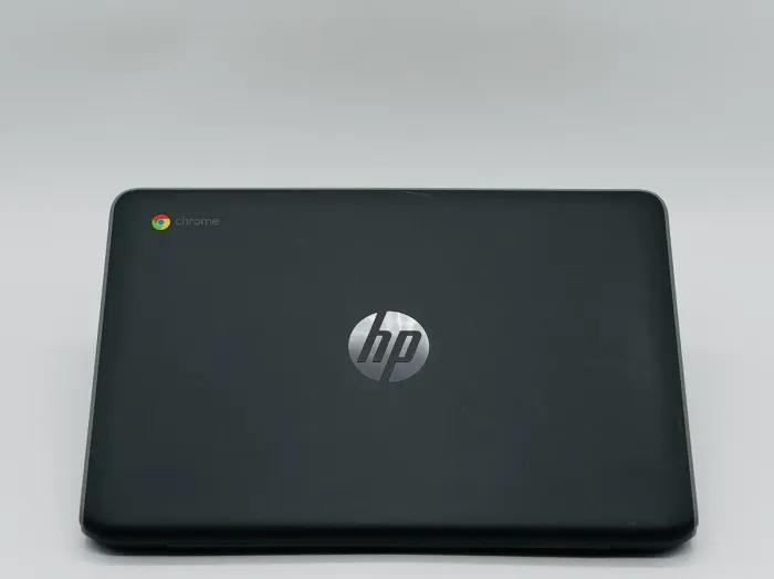 Нетбук HP ChromeBook 11 G7 EE / 11.6" (1366x768) TN / Intel Celeron N4000 (2 ядра по 1.1 - 2.6 GHz) / 4 GB DDR4 / 8 GB eMMC / Intel UHD Graphics 600 / WebCam / ChromeOS б/в - зображення 5