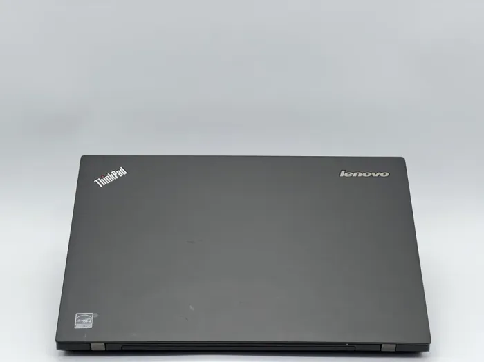 Ультрабук Lenovo ThinkPad T450s / 14" (1920x1080) IPS / Intel Core i5-5300U (2 (4) ядра по 2.3 - 2.9 GHz) / 12 GB DDR3 / 240 GB SSD / Intel HD Graphics 5500 / WebCam б/в - зображення 5