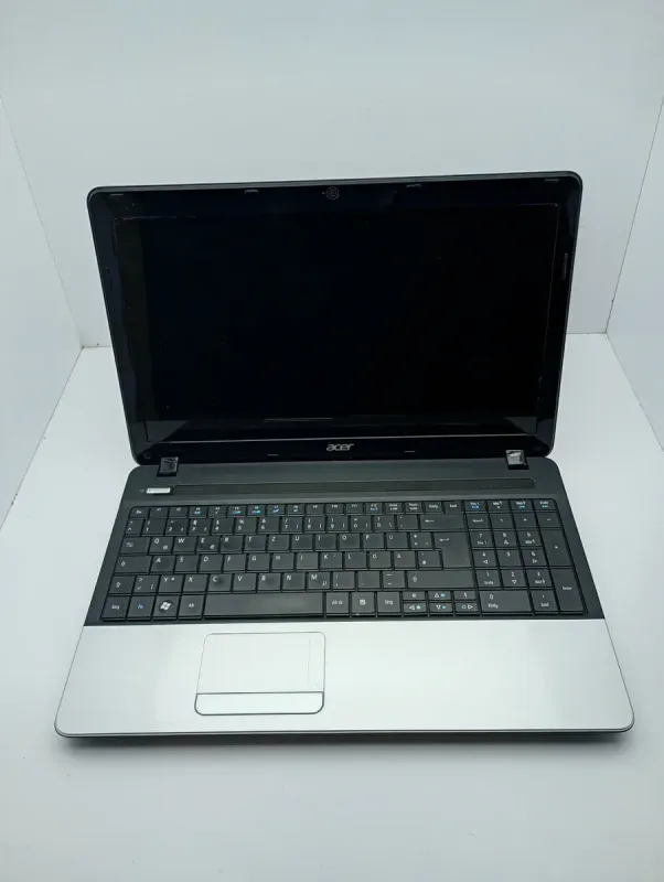 Ноутбук Acer E1-531 / 15.6" (1366x768) TN / Intel Core i3-3120M (2 (4) ядра по 2.5 GHz) / 8 GB DDR3 / 500 GB HDD / Intel HD Graphics / WebCam б/в - зображення 2