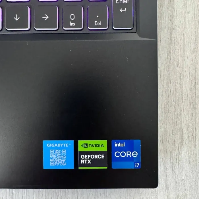 Ігровий ноутбук Gigabyte G5 KF5 / 15,6" (1920x1080) IPS / Intel Core i7-12650H (10 (16) ядер по 2,3 - 4,7 ГГц) / 32 ГБ DDR4 / 512 ГБ SSD / nVidia GeForce RTX 4060, 8 ГБ GDDR6, 128-біт / WebCam б/в - зображення 9