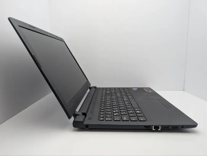 Ноутбук Lenovo IdeaPad 100-15IBY / 15.6" (1366x768) TN / Intel Pentium N3540 (4 ядра по 2.16 - 2.66 GHz) / 8 GB DDR3 / 128 GB SSD / Intel HD Graphics / WebCam / DVD-ROM б/в - зображення 4