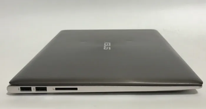 Ультрабук Б-клас Asus ZenBook UX303UB / 13.3" (1920x1080) IPS / Intel Core i7-6500U (2 (4) ядра по 2.5 - 3.1 GHz) / 8 GB DDR3 / 128 GB SSD / nVidia GeForce 940M, 2 GB GDDR3, 64-bit / WebCam / Win 10 Pro б/в - зображення 4