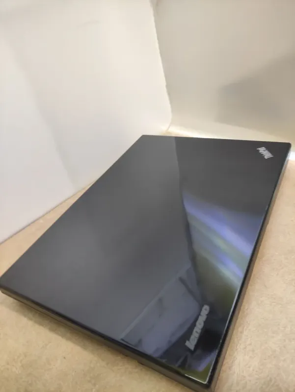 Ноутбук Б-клас Lenovo ThinkPad SL500 / 15.4" (1280x800) TN / Intel Celeron T3100 (2 ядра по 1.9 GHz) / 4 GB DDR2 / 120 GB SSD / Intel GMA Graphics X4500 / DVD-ROM б/в - зображення 5