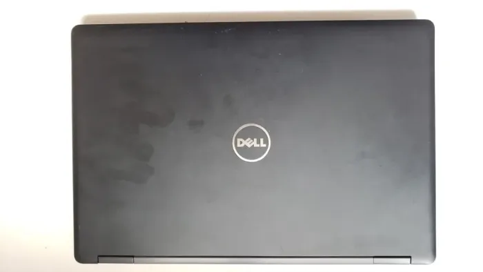 Мобільна робоча станція Б-класу Dell Precision 3520 / 15,6" (1920x1080) IPS / Intel Xeon E3-1505M v6 (4 (8) ядра по 3.0 - 4.0 GHz) / 16 GB DDR4 / 512 GB SSD M.2 / nVidia Quadro M620, 2 GB GDDR5, 128-bit / WebCam б/в - зображення 7
