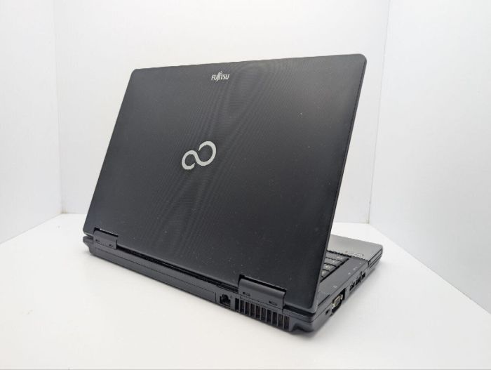 Ноутбук Fujitsu LifeBook S752 / 14" (1366x768) TN / Intel Core i5-3320M (2 (4) ядра по 2.6 - 3.3 GHz) / 6 GB DDR3 / 500 GB HDD / Intel HD Graphics 4400 б/в - зображення 8