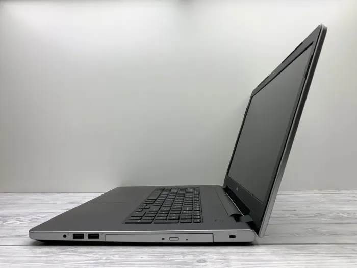 Ігровий ноутбук Б-клас Dell Inspiron 5759 / 17.3" (1920x1080) TN / Intel Core i7-6500U (2 (4) ядра по 2.5 - 3.1 GHz) / 8 GB DDR3 / 480 GB SSD / AMD Radeon R5 M335, 4 GB GDDR3, 64-bit / WebCam / DVD-ROM б/в - зображення 7