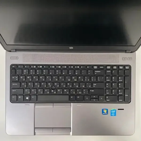 Ноутбук HP ProBook 650 G1 / 15.6" (1920x1080) TN / Intel Core i7-4800MQ (4 (8) ядра по 2.7 - 3.7 GHz) / 8 GB DDR3 / 120 GB SSD / Intel HD Graphics 4600 / WebCam / Fingerprint б/в - зображення 3