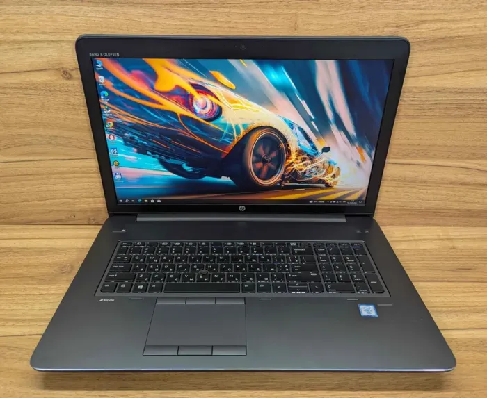 Мобільна робоча станція HP zBook 17 G3 / 17,3" (1920x1080) IPS / Intel Core i7-6820HQ (4 (8) ядра по 2,7 - 3,6 ГГц) / 32 ГБ DDR4 / 512 ГБ SSD / nVidia Quadro M5000M, 8 ГБ GDDR5, 256-біт / WebCam / Fingerprint / Windows 10 б/в - зображення 2