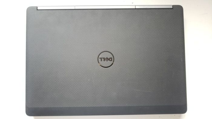 Мобільна робоча станція Dell Precision 7520 / 15,6" (1920x1080) IPS / Intel Xeon E3-1505M v6 (4 (8) ядра по 3.0 - 4.0 GHz) / 32 GB DDR4 / 128 GB SSD + 500 GB SSD / nVidia Quadro M2200, 4 GB GDDR5, 128-bit / WebCam б/в - зображення 6