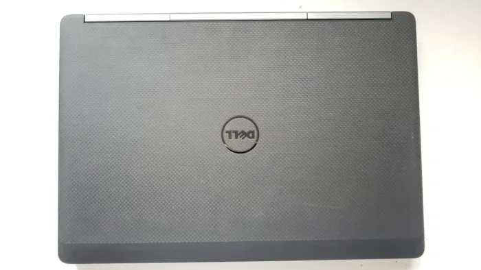 Мобільна робоча станція Dell Precision 7520 / 15,6" (1920x1080) IPS / Intel Xeon E3-1505M v6 (4 (8) ядра по 3.0 - 4.0 GHz) / 32 GB DDR4 / 128 GB SSD + 500 GB SSD / nVidia Quadro M2200, 4 GB GDDR5, 128-bit / WebCam б/в - зображення 6