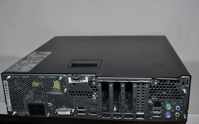 Комп'ютер Б-клас Fujitsu Esprimo D556 E85+ SFF / Intel Core i5-6400 (4 ядра по 2.7 - 3.3 GHz) / 16 GB DDR4 / 120 GB SSD NEW + 320 GB HDD NEW / Intel HD Graphics 530 / 28 б/в - зображення 5