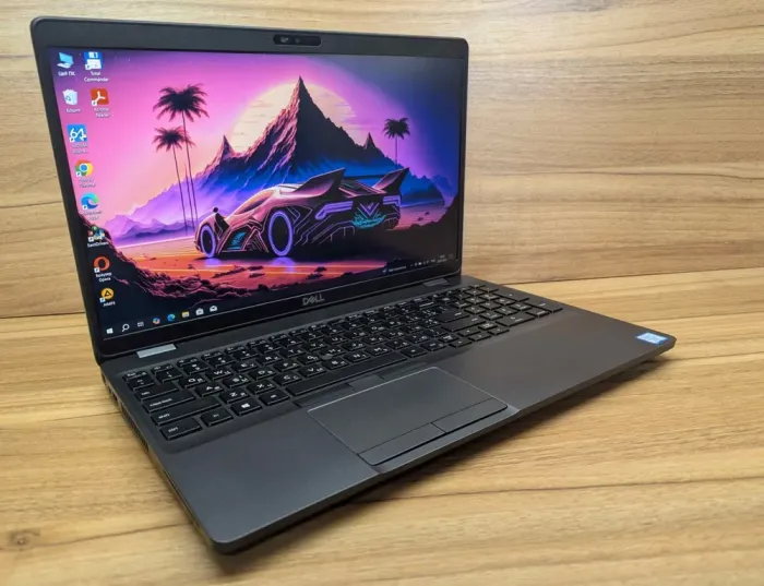 Ультрабук Dell Latitude 5500 / 15.6" (1920x1080) IPS / Intel Core i7-8665U (4 (8) ядра по 1.9 - 4.8 GHz) / 16 GB DDR4 / 512 GB SSD / AMD Radeon 540x, 2 GB GDDR5, 64-bit / WebCam / Windows 10 б/в - зображення 4