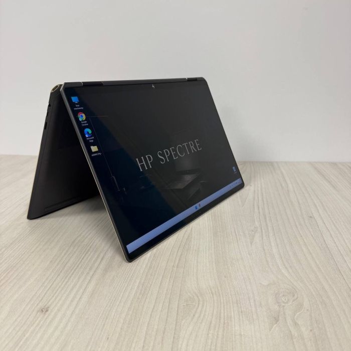 Ультрабук-трансформер HP Spectre x360 16-f2013dx / 16" (3072x1920) IPS Touch / Intel Core i7-13700H (14 (20) ядер по 2.4 - 5.0 GHz) / 16 GB DDR4 / 512 GB SSD NVMe / Intel Iris Xe Graphics / WebCam б/в - зображення 7