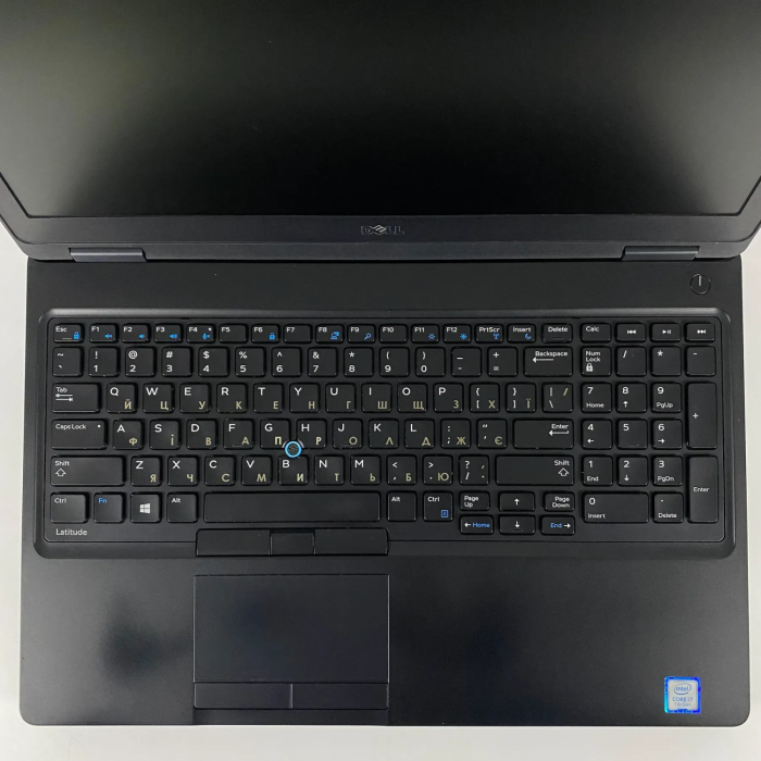 Ноутбук Б-клас Dell Latitude 5580 / 15.6" (1366x768) TN / Intel Core i7-7820HQ (4 (8) ядра по 2.9 - 3.9 GHz) / 16 GB DDR4 / 256 GB SSD / Intel HD Graphics 630 / WebCam / HDMI б/в - зображення 4