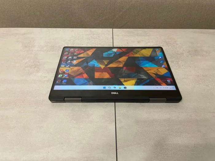 Ноутбук-трансформер Dell Inspiron 7586 2-in-1 / 15.6" (3840x2160) IPS Touch / Intel Core i7-8565U (4 (8) ядра по 1.8 - 4.6 GHz) / 16 GB DDR4 / 512 GB SSD M.2 / nVidia GeForce MX150, 2 GB GDDR5, 64-bit / WebCam б/в - зображення 6