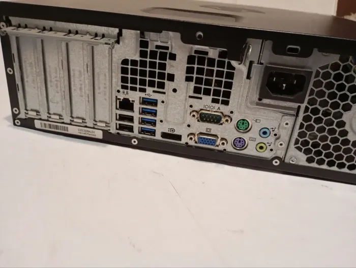 Комплект ПК: HP Compaq Pro 6300 SFF / Intel Core i5-3470 (4 ядра по 3.2 - 3.6 GHz) / 8 GB DDR3 / 500 GB HDD / Intel HD Graphics 2500 + Монітор Philips 223V5L / 22" (1920x1080) TN / 1x VGA / VESA 100x100 б/в - зображення 4