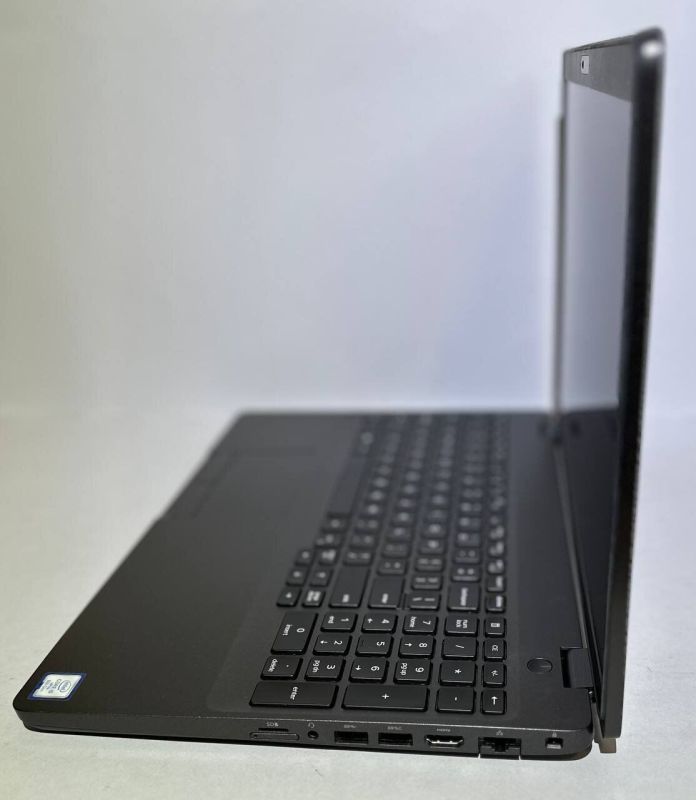 Ноутбук Dell Latitude 5500 / 15.6" (1920x1080) IPS / Intel Core i5-8365U (4 (8) ядра по 1.6 - 4.1 GHz) / 16 GB DDR4 / 256 GB SSD / Intel UHD Graphics 620 / WebCam б/в - зображення 5