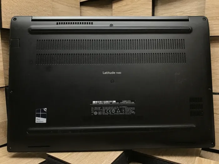 Ноутбук Б-клас Dell Latitude 7480 / 14" (1920x1080) IPS / Intel Core i7-7600U (2 (4) ядра по 2.8 - 3.9 GHz) / 8 GB DDR4 / 240 GB SSD M.2 / Intel HD Graphics 620 / WebCam б/в - зображення 10