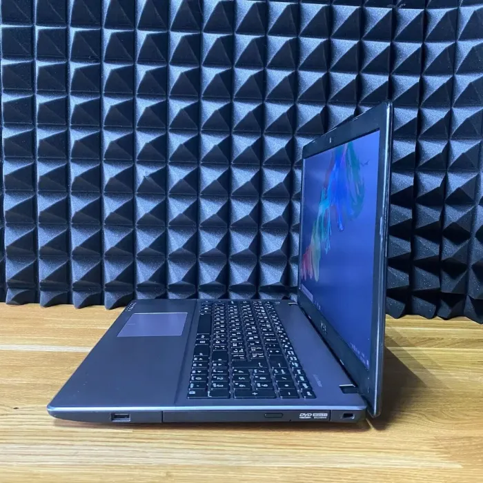 Ноутбук Б-клас Asus F550L / 15.6" (1366x768) TN / Intel Core i7-4500U (2 (4) ядра по 1.8 - 3.0 GHz) / 12 GB DDR3 / 128 GB SSD / Intel HD Graphics 4400 / WebCam / DVD-ROM б/в - зображення 6