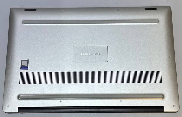 Мобільна робоча станція Dell Precision 5530 / 15,6" (1920x1080) IPS / Intel Core i7-8850H (6 (12) ядра по 2,6 - 4,3 ГГц) / 16 ГБ DDR4 / 256 ГБ SSD / nVidia Quadro P1000, 4 ГБ GDDR5, 128-біт / WebCam б/в - зображення 7