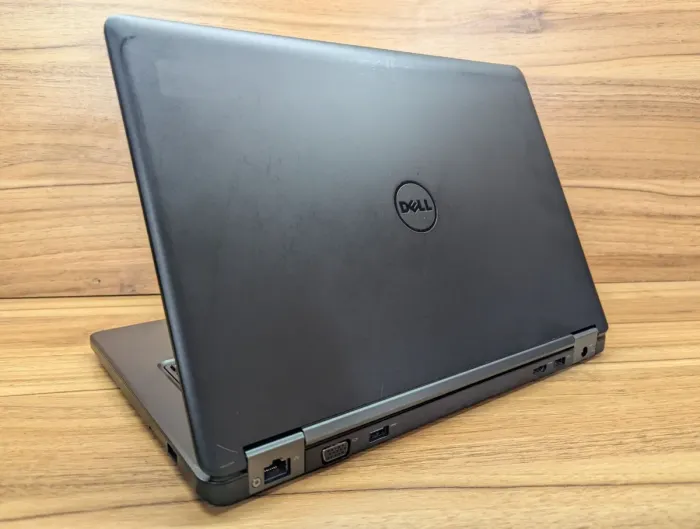 Ноутбук Dell Latitude E5450 / 14" (1366x768) TN / Intel Core i5-5200U (2 (4) ядра по 2.2 - 2.7 GHz) / 8 GB DDR3 / 240 GB SSD / Intel HD Graphics 5500 / WebCam / Windows 10 б/в - зображення 6