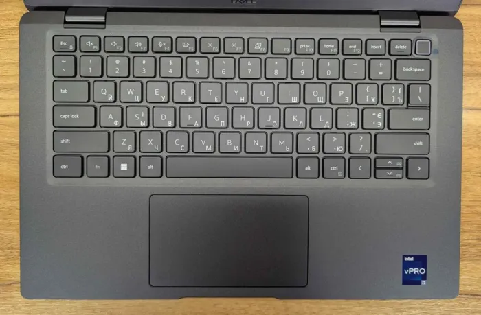 Ультрабук Dell Latitude 7430 / 14" (1920x1080) IPS / Intel Core i7-1265U (10 (12) ядер по 3.6 - 4.8 GHz) / 16 GB DDR4 / 512 GB SSD / Intel Iris Xe Graphics / Fingerprint / WebCam / Windows 11 б/в - зображення 3