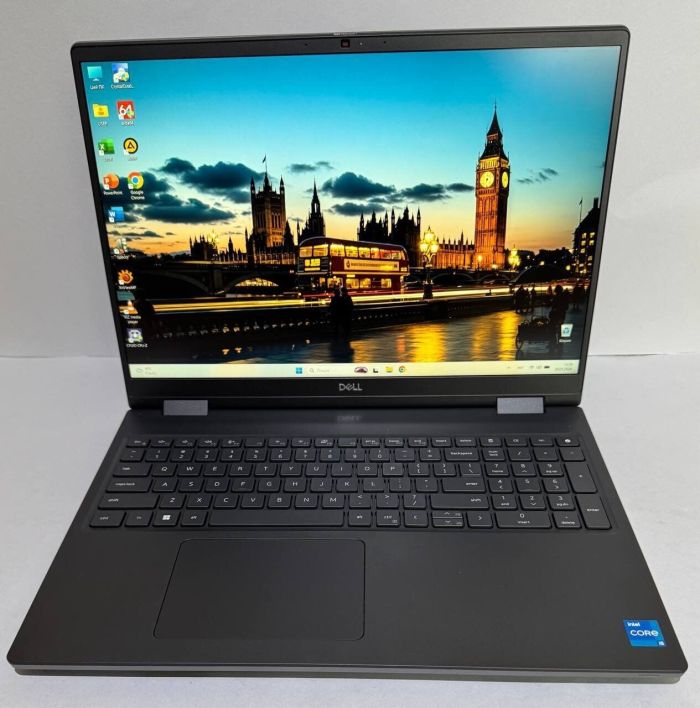 Ноутбук Dell Precision 7670 / 16" (1920x1200) IPS / Intel Core i5-12600HX (12 (16) ядер по 2.5 - 4.6 GHz) / 16 GB DDR5 / 512 GB SSD / Intel UHD Graphics / WebCam б/в - зображення 2