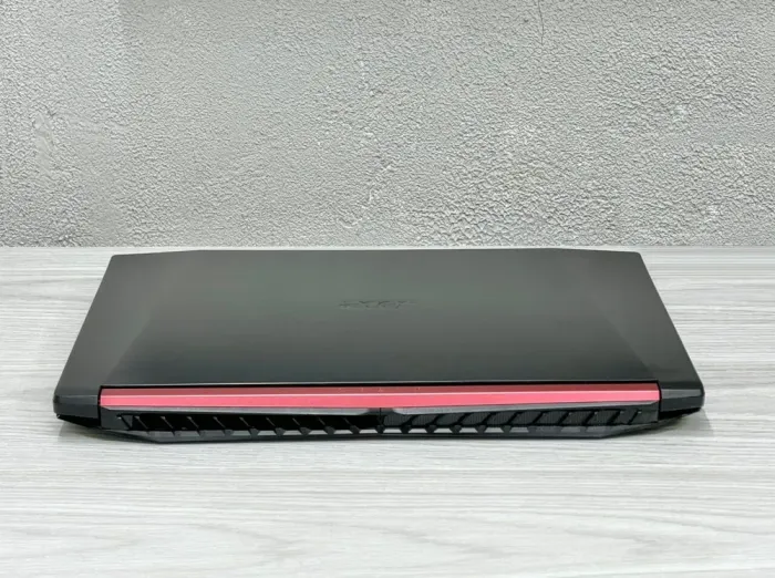 Ігровий ноутбук Acer Nitro 5 AN515-42 / 15.6" (1920x1080) IPS / AMD Ryzen 5 2500U (4 (8) ядра по 2.0 - 3.6 GHz) / 32 GB DDR4 / 128 GB SSD M.2 + 1000 GB HDD / AMD Radeon RX 560X, 4 GB GDDR5, 128-bit / WebCam / Win 10 Home б/в - зображення 3