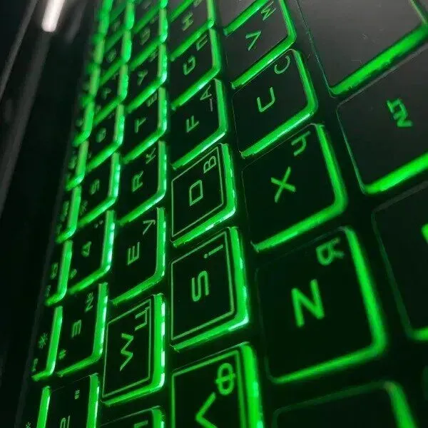 Ігровий ноутбук Б-клас HP Pavilion Gaming 15-cx0056wm / 15.6" (1920x1080) IPS / Intel Core i5-8300H (4 (8) ядра по 2.3 - 4.0 GHz) / 16 GB DDR4 / 512 GB SSD / nVidia Geforce GTX 1050 Ti, 4 GB GDDR5, 128-bit / WebCam / HDMI б/в - зображення 6