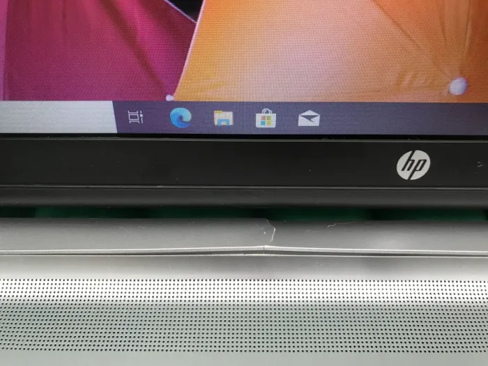 Ноутбук Б-клас HP ProBook 450 G3 / 15.6" (1920x1080) TN / Intel Core i5-6200U (2 (4) ядра по 2.3 - 2.8 GHz) / 8 GB DDR4 / 240 GB SSD / Intel HD Graphics 520 / WebCam / DVD-RW / HDMI б/в - зображення 12