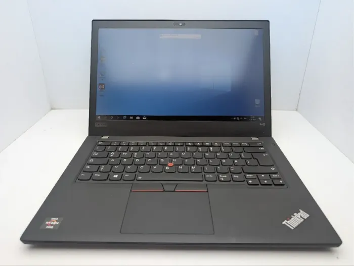 Ультрабук Lenovo ThinkPad A485 / 14" (1920x1080) IPS / AMD Ryzen 5 2500U (4 (8) ядра по 2.0 - 3.6 GHz) / 8 GB DDR4 / 256 GB SSD / AMD Radeon Vega 8 Graphics / WebCam б/в - зображення 2