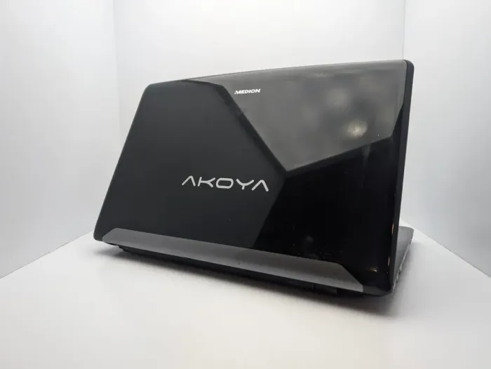 Ноутбук Medion Akoya E7220 / 17.3" (1600x900) TN / Intel Core i3-2310M (2 (4) ядра по 2.1 GHz) / 6 GB DDR3 / 750 GB HDD / Intel HD Graphics / WebCam / АКБ не тримає б/в - зображення 8