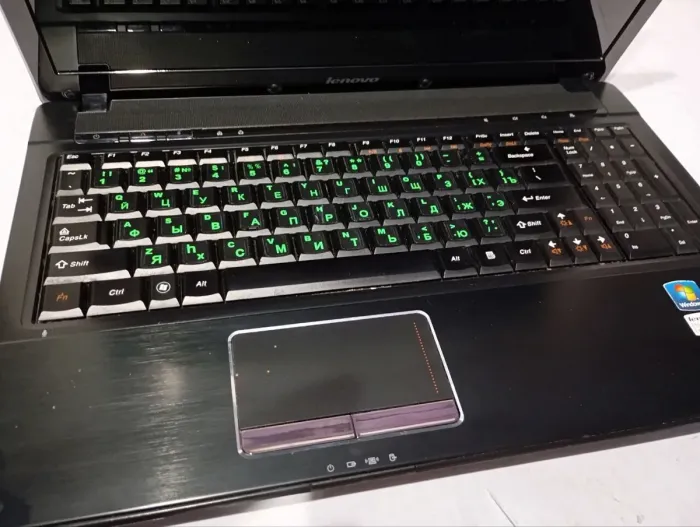 Ноутбук Б-клас Lenovo IdeaPad G560 / 15.6" (1366x768) TN / Intel Pentium P6100 (2 ядра по 2.0 GHz) / 4 GB DDR3 / 500 GB HDD / nVidia GeForce 310M, 512 MB GDDR3, 64-bit / WebCam / DVD-ROM б/в - зображення 9