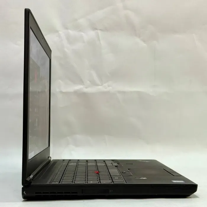 Мобільна робоча станція Lenovo ThinkPad P51 / 15,6" (3840x2160) IPS / Intel Core i7-7700HQ (4 (8) ядер по 2,8 - 3,8 ГГц) / 32 ГБ DDR4 / 512 ГБ SSD / nVidia Quadro M1200, 4 ГБ GDDR5, 128-біт / WebCam / Windows 10 Pro б/в - зображення 5