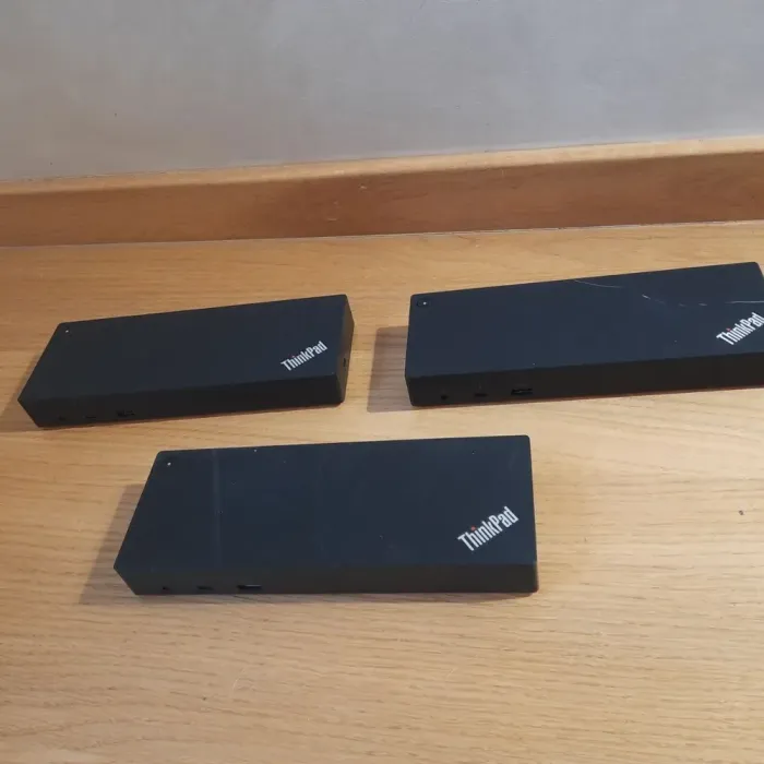 Док-станція Lenovo ThinkPad Thunderbolt 3 Dock DBB9003L1 / Thunderbolt 3 / VGA, DisplayPort, HDMI / USB 3.0, USB Type-C / Gigabit Ethernet / Без кабелю підключення б/в - зображення 2