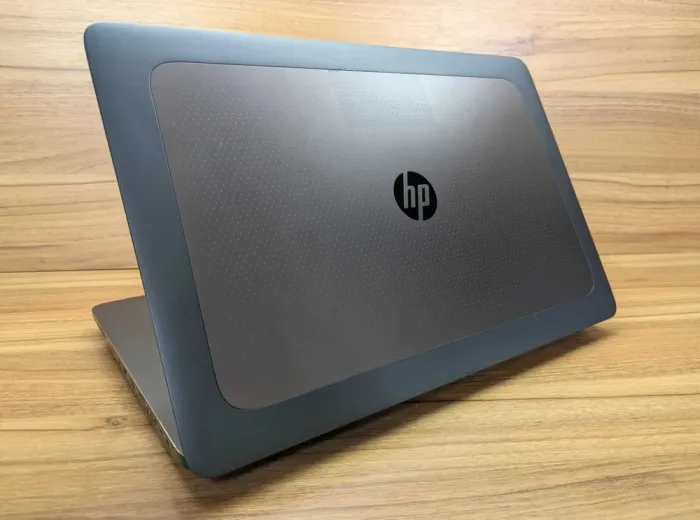 Мобільна робоча станція HP zBook 17 G3 / 17.3" (1920x1080) IPS / Intel Core i7-6700HQ (4 (8) ядра по 2.6 - 3.5 GHz) / 32 GB DDR4 / 512 GB SSD / nVidia Quadro M3000M, 4 GB GDDR5, 256-bit / Fingerprint / WebCam / Windows 10 б/в - зображення 7