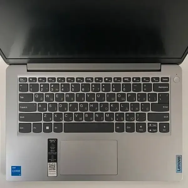 Ультрабук Б-клас Lenovo Ideapad 1 14IAU7 / 14" (1920x1080) TN / Intel Core i3-1215U (6 (8) ядер по 3.3 - 4.4 GHz) / 16 GB DDR4 / 256 GB SSD / Intel UHD Graphics / WebCam / HDMI б/в - зображення 3