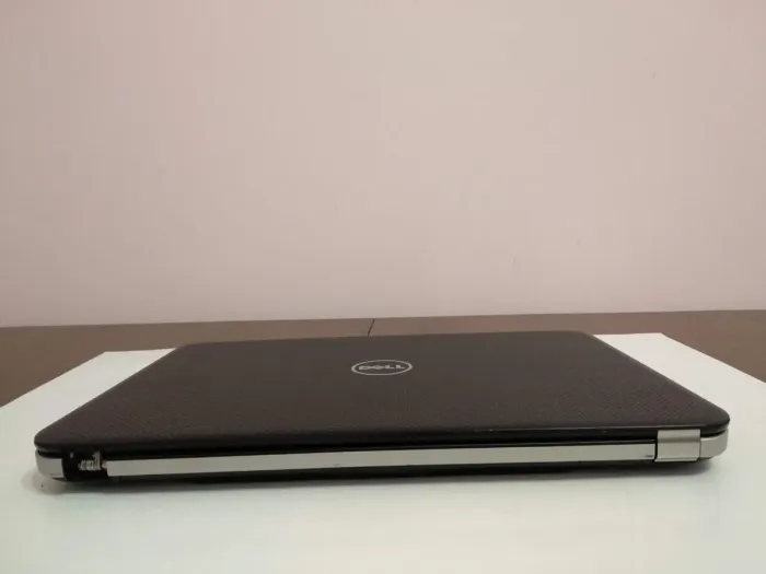 Ноутбук Б-клас Dell Vostro 2521 / 15.6" (1366x768) TN / Intel Core i3-3227U (2 (4) ядра по 1.9 GHz) / 4 GB DDR3 / 128 GB SSD / AMD Radeon HD 7670M, 1 GB DDR3, 128-bit / WebCam / DVD-RW / HDMI б/в - зображення 7