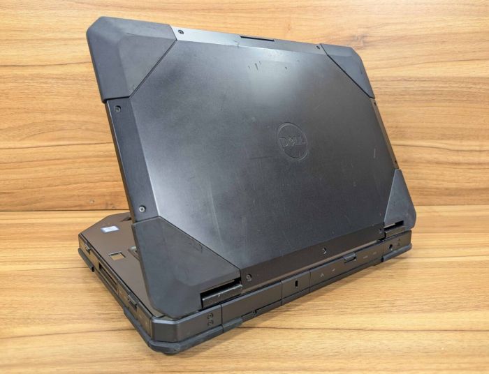 Захищений ноутбук Dell Latitude 14 Rugged 5414 / 14" (1920x1080) IPS Touch / Intel Core i5-6300U (2 (4) ядра по 2,4 - 3,0 ГГц) / 16 ГБ DDR4 / 480 ГБ SSD / Intel HD Graphics 520 / TouchID / Windows 10 б/в - зображення 7