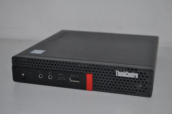 Неттоп Lenovo ThinkCentre M720q Tiny USFF / Intel Core i5-8400T (6 ядер по 1.7 - 3.3 GHz) / 16 GB DDR4 / 256 GB SSD / Intel UHD Graphics 630 / Wi-Fi б/в - зображення 3