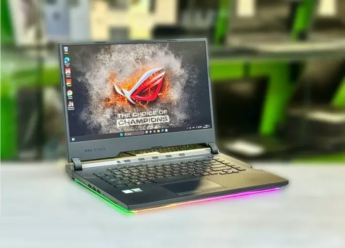Ігровий ноутбук Б-клас Asus ROG Strix G531G / 15.6" (1920x1080) IPS / Intel Core i7-9750H (6 (12) ядер по 2.6 - 4.5 GHz) / 16 GB DDR4 / 1000 GB SSD M.2 / nVidia GeForce RTX 2070, 8 GB GDDR6, 256-bit / Win 10 б/в - зображення 3