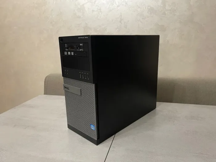 Комп'ютер Dell OptiPlex 7010 Tower / Intel Core i3-3220 (2 (4) ядра по 3,3 ГГц) / 8 ГБ DDR3 / 256 ГБ SSD / Intel HD Graphics 2500 / DVD-ROM б/в - зображення 4