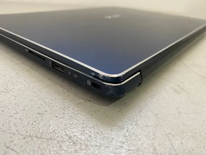 Ноутбук Б-клас Acer Swift 3 SF314-54 / 14" (1920x1080) IPS / Intel Core i5-8250U (4 (8) ядра по 1.6 - 3.4 GHz) / 8 GB DDR4 / 128 GB SSD / Intel UHD Graphics 620 / WebCam б/в - зображення 8