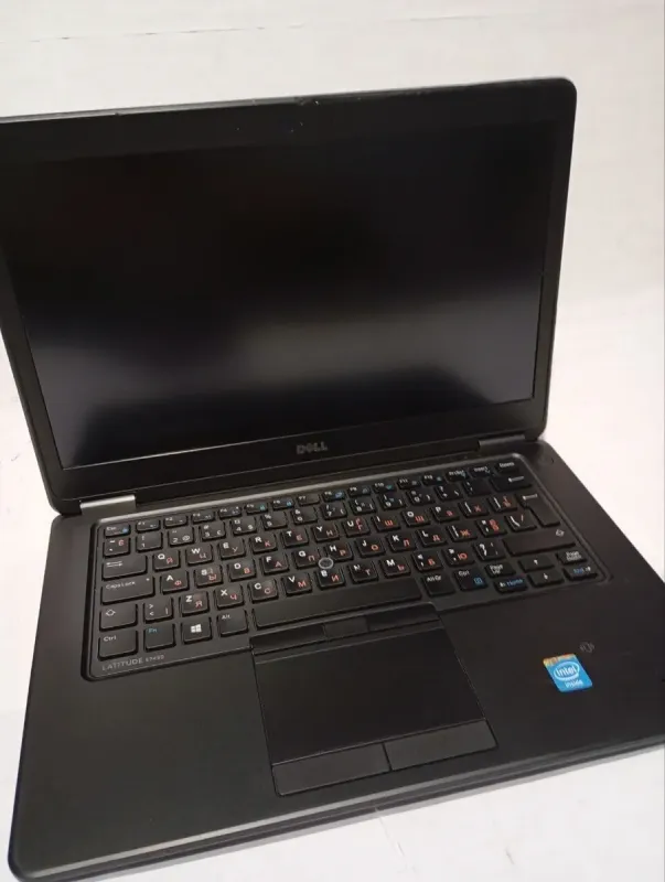 Ультрабук Б-клас Dell Latitude E7450 / 14" (1920x1080) TN / Intel Core i7-5600U (2 (4) ядра по 2.6 - 3.2 GHz) / 16 GB DDR3 / 256 GB SSD / Intel HD Graphics 5500 / WebCam б/в - зображення 3
