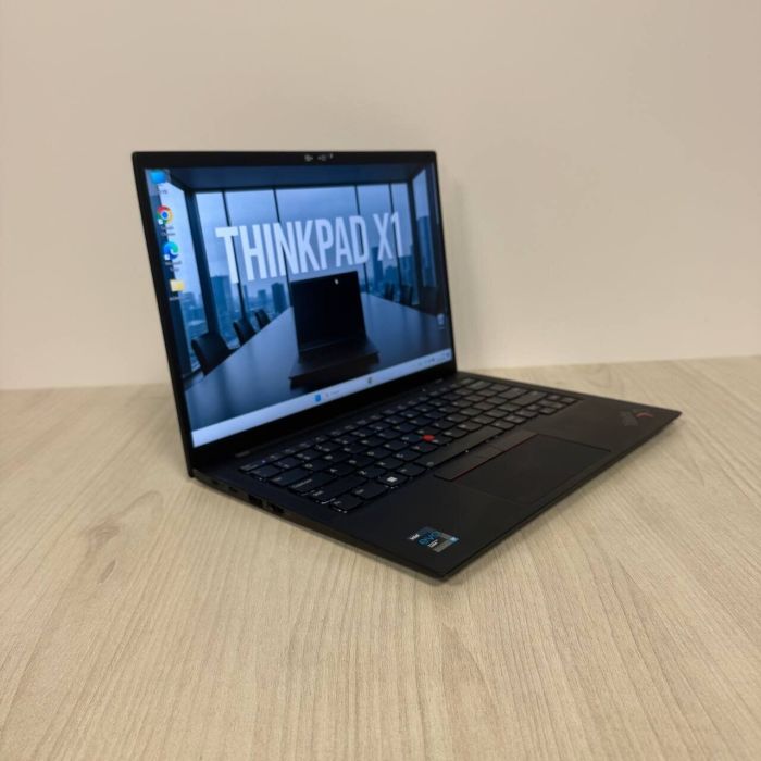 Ультрабук Б-клас Lenovo ThinkPad X1 Carbon Gen 9 / 14" (1920x1200) IPS / Intel Core i7-1165G7 (4 (8) ядра по 2.8 - 4.7 GHz) / 16 GB DDR4 / 512 GB SSD NVMe / Intel Iris Xe Graphics / WebCam б/в - зображення 4