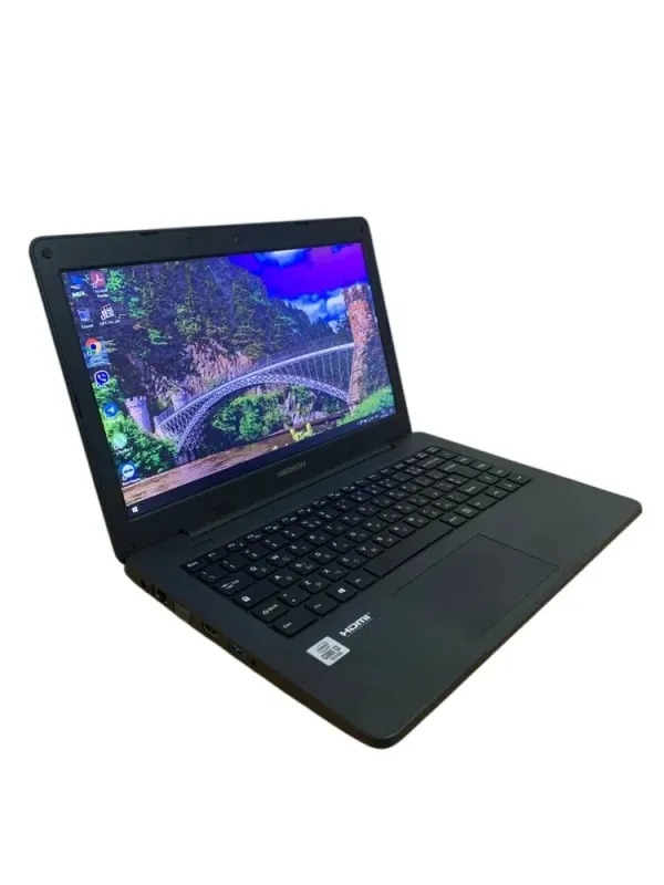 Ноутбук Medion Akoya E14409 (SF40IL6) / 14" (1366x768) TN / Intel Core i3-1005G1 (2 (4) ядра по 1.2 - 3.4 GHz) / 8 GB DDR4 / 256 GB SSD M.2 / Intel UHD Graphics / WebCam / Win 10 Home б/в - зображення 3