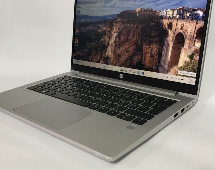 Ультрабук Б-клас HP ProBook 430 G8 / 13.3" (1366x768) TN / Intel Core i3-1115G4 (2 (4) ядра по 4.1 GHz) / 8 GB DDR4 / 256 GB SSD / Intel UHD Graphics / WebCam / Win 11 Pro б/в - зображення 9