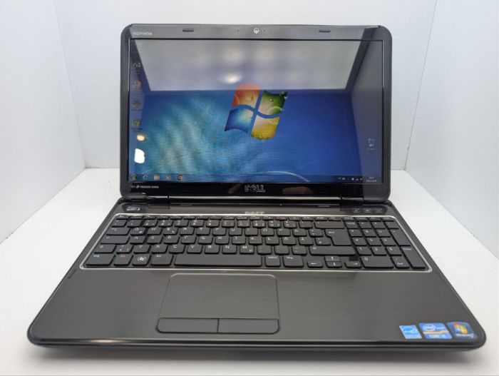 Ноутбук Dell Inspiron N5110 / 15.6" (1366x768) TN / Intel Core i5-2410M (2 (4) ядра по 2.3 - 2.9 GHz) / 6 GB DDR3 / 320 GB HDD / AMD Radeon HD 6470M, 512 MB GDDR3, 64-bit / WebCam / DVD-ROM б/в - зображення 2